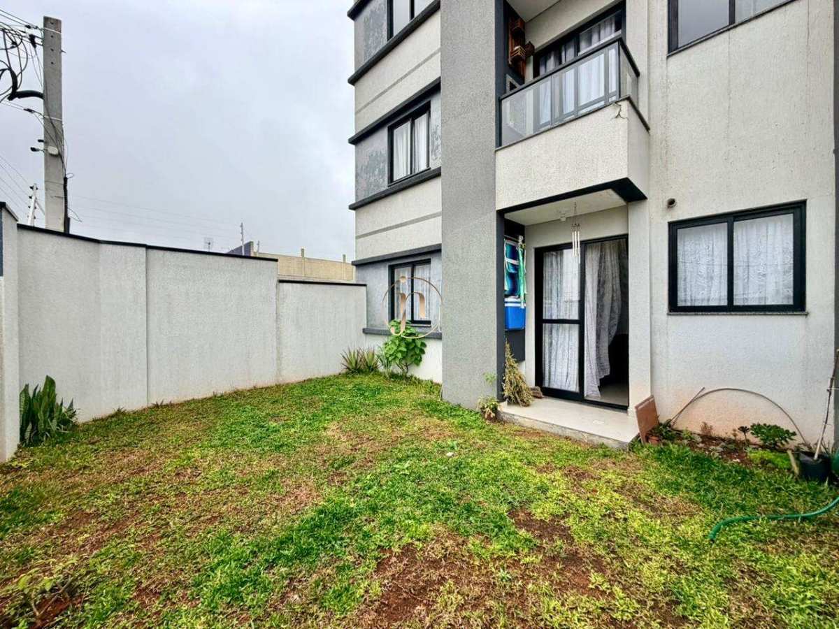  - Apartamento Garden com 3 quartos sendo 1 suite, com 40m de descoberto e 67m cobertos