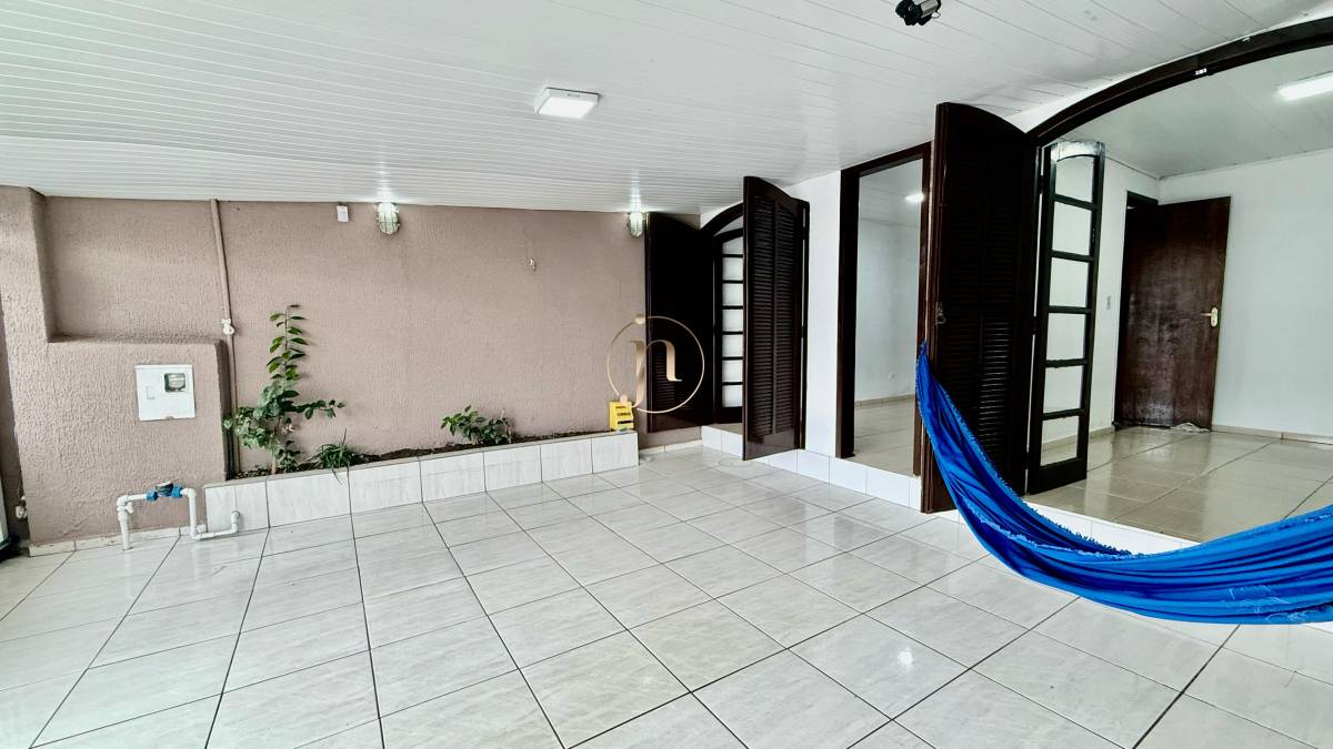 Casa à venda em São José dos Pinhais, Quississana, com 3 quartos, 95,00m²