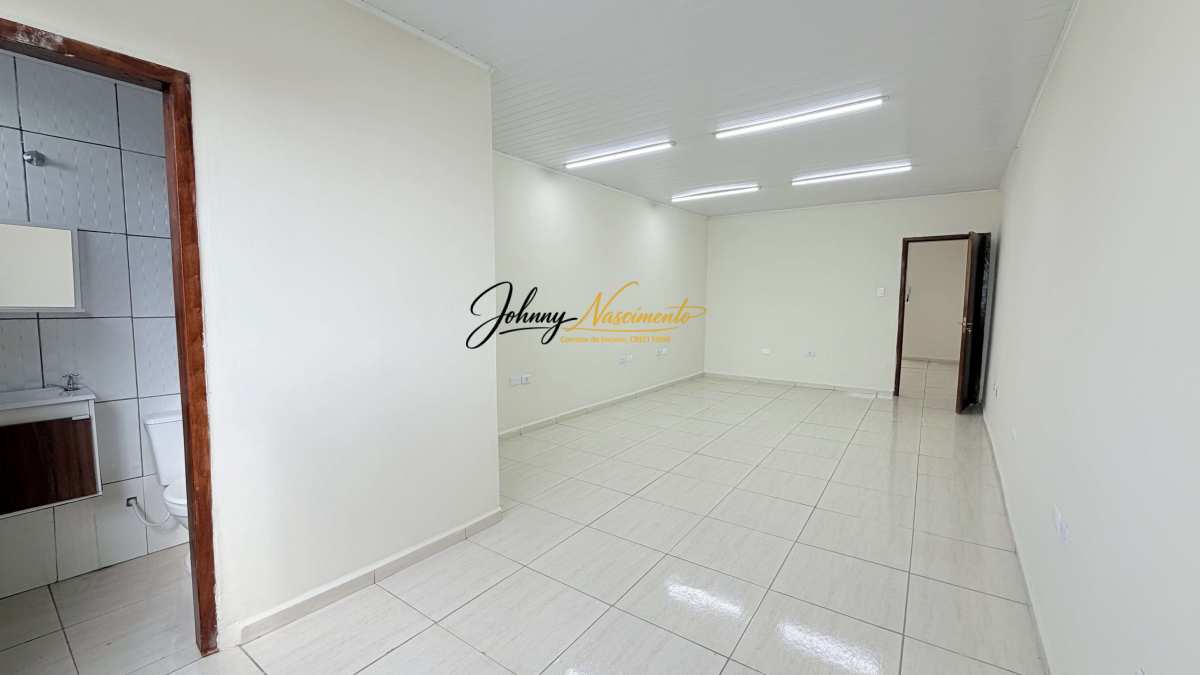 Sala comercial para alugar em São José dos Pinhais, Centro, 60m² - Johnny Nascimento Corretor de imóveis